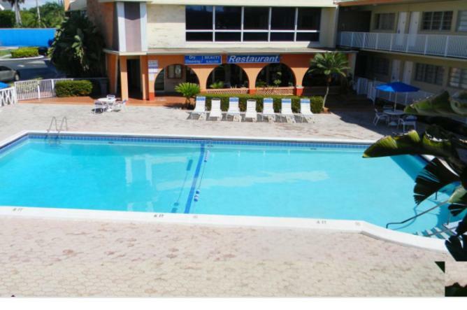 ハランデール・ビーチHallandale Studio With Poolアパートメント エクステリア 写真
