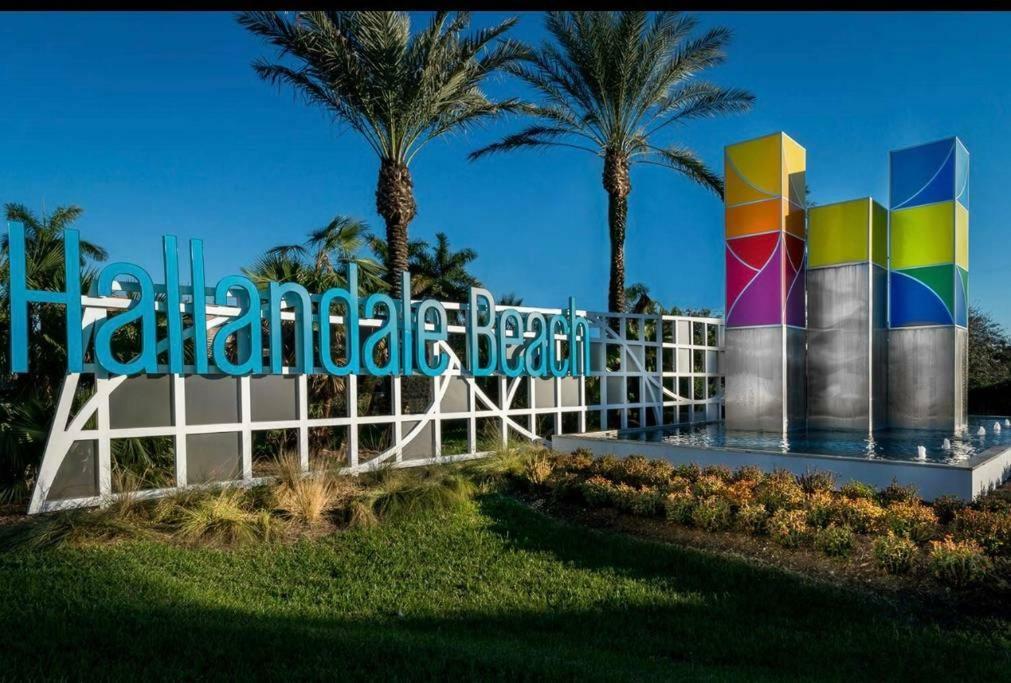 ハランデール・ビーチHallandale Studio With Poolアパートメント エクステリア 写真